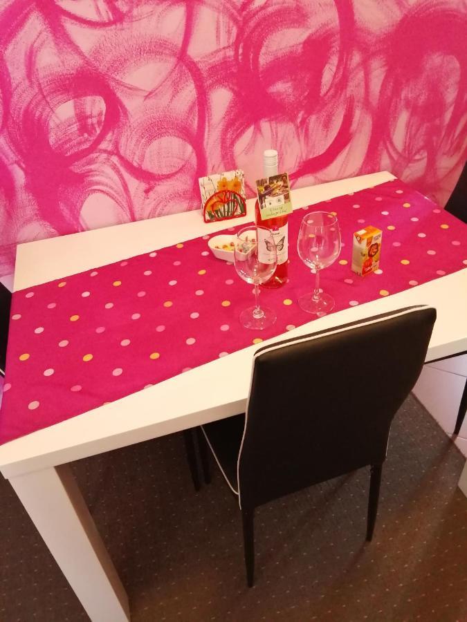 Loren Pula Zewnętrze zdjęcie